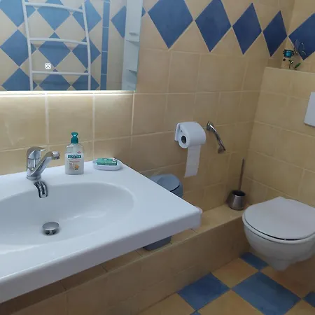 Apartment T2 A Gruissan, Rdc, A 150m, Parking, 4-5 Pers - Fr-1-796-72 Gruissan