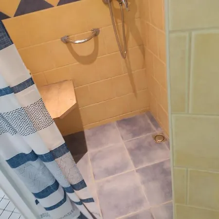 T2 A Gruissan, Rdc, A 150m, Parking, 4-5 Pers - Fr-1-796-72 Apartment